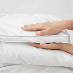 Flash Sale 👍 Puredown Peace Nest Heavy Weight White Goose fiber Winter comforter with 100% Cotton Shell 😍 -SOUL Naturalizer Sales 57400acf0b0b4f139421530685146c5a f331bc00 a863 44c1 993b a3d6e26a1acf 1080x