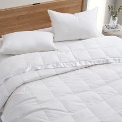 Wholesale ✨ Puredown Cooling 🌞 Summer Comforter 75% Down Oversized Blanket Lightweight 🤩 -SOUL Naturalizer Sales 5a7776e8c3d64de6bee1211c14f77964 1080x